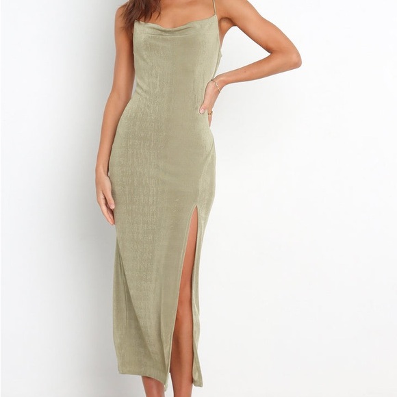 Petal & Pup Dresses & Skirts - Petal & Pup Diani Dress Green Size 4 Olive Green Midi Slit Party Wedding Formal